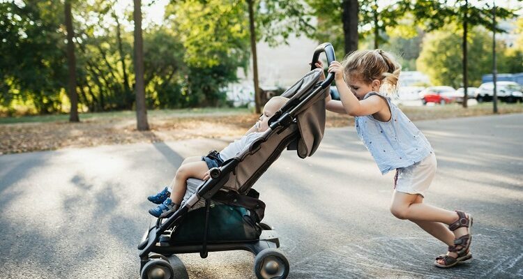 Few necessary baby items which you can buy used – Advice for a thrift mom Few necessary baby items which you can buy used – Advice for a thrift mom